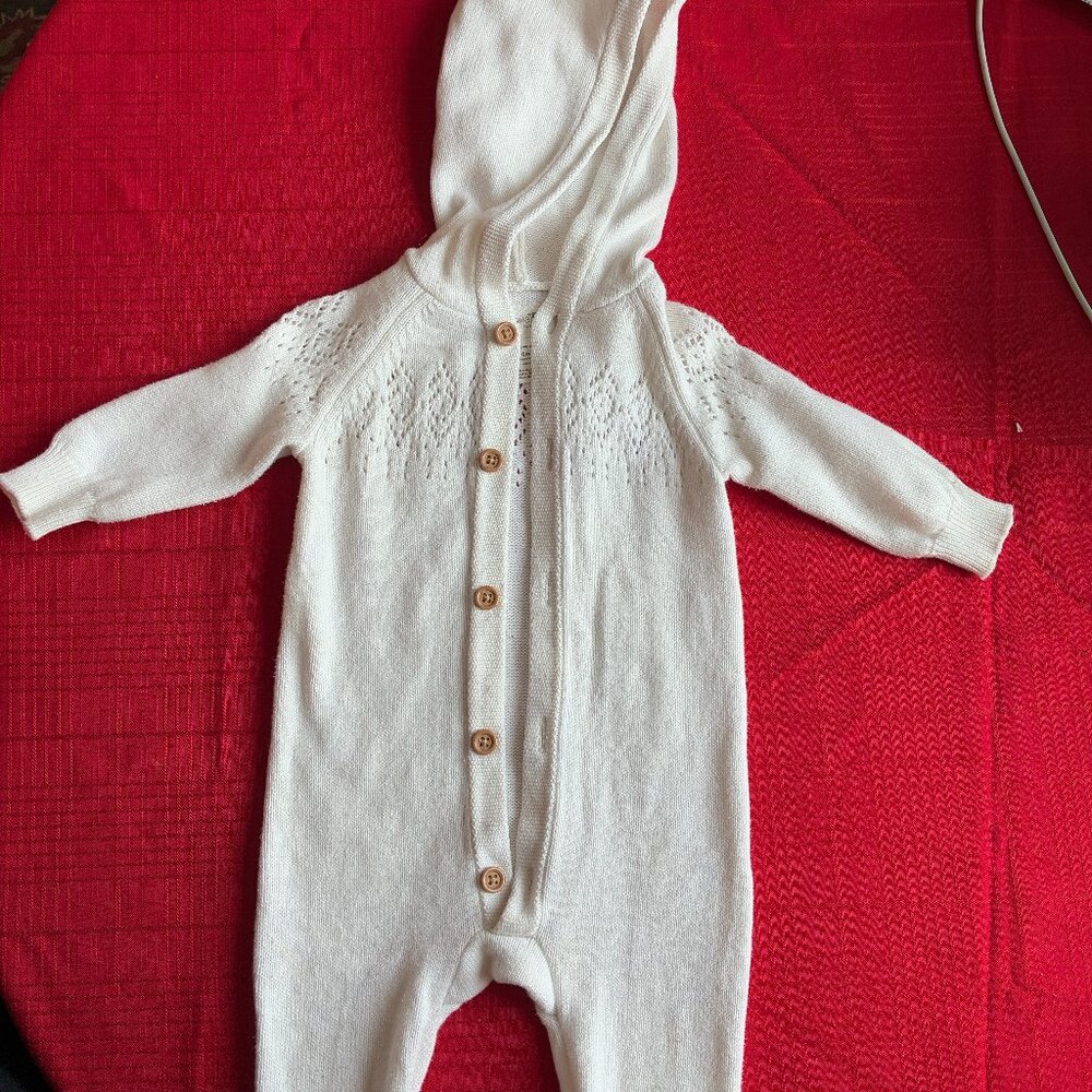Carter's Little Planet EUC Romper 6M